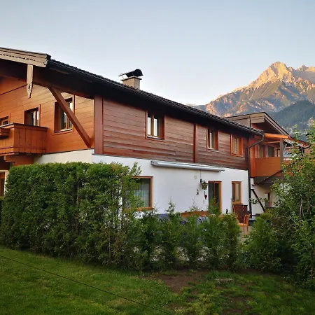 Haus Luxguetl *