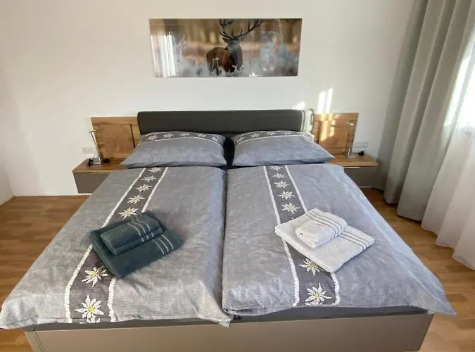 Haus Luxguetl Dom wakacyjny Saalfelden